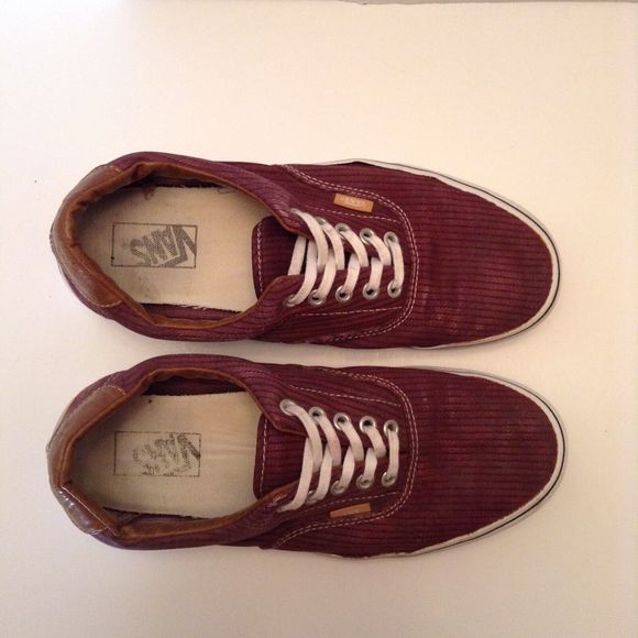 Vans Sneakers Mens 9 Burgundy Striped Canvas Low Top Lace Skate Retro Old Skool - Picture 3 of 12